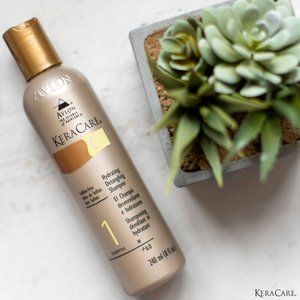 Keracare hydrating detangling shampoo 8oz.
